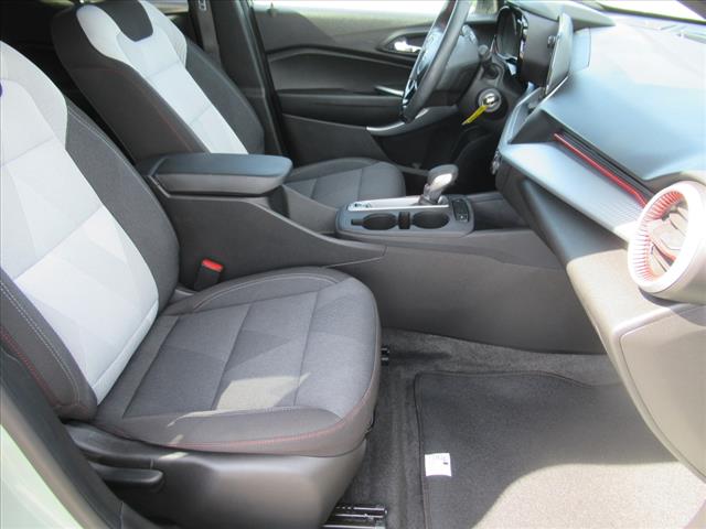 2024 Chevrolet Trax RS