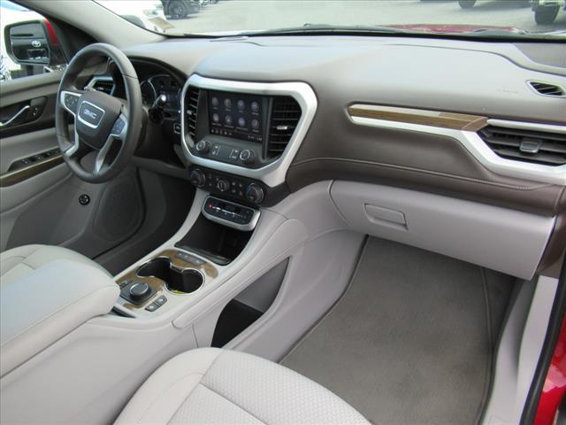 2022 GMC Acadia SLE