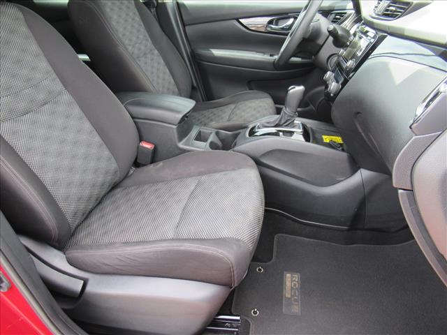 2018 Nissan Rogue Sport SV