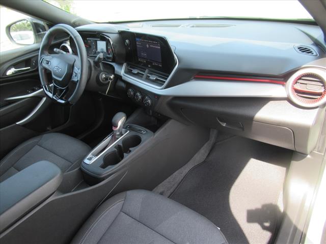 2024 Chevrolet Trax RS