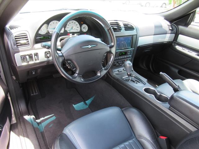 2005 Ford Thunderbird Deluxe