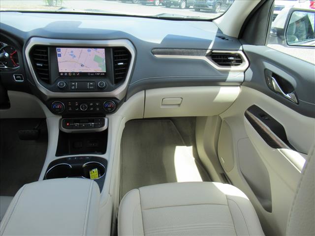 2020 GMC Acadia Denali
