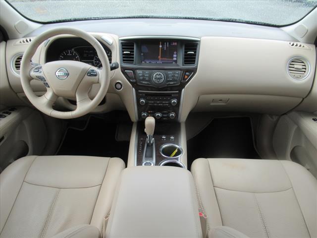 2014 Nissan Pathfinder Platinum