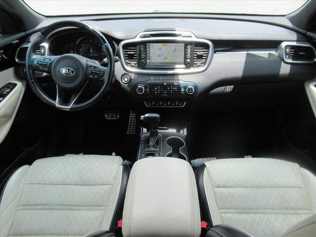 2017 Kia Sorento SX Limited V6