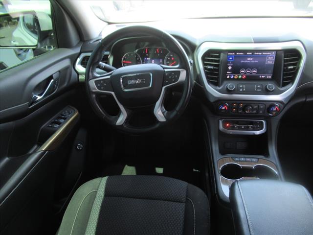 2020 GMC Acadia SLE