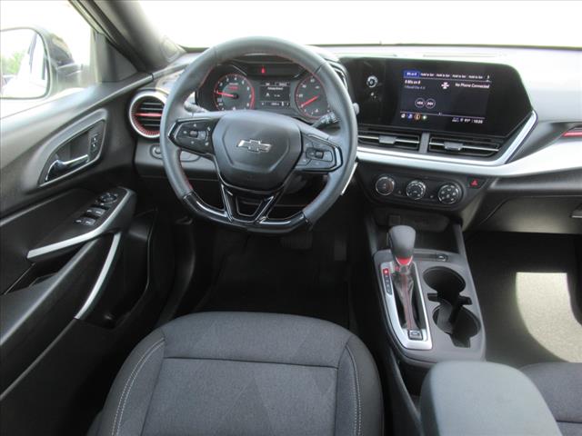 2024 Chevrolet Trax RS