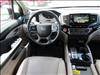 2022 Honda Pilot Touring w/Rear Captain's Chairs