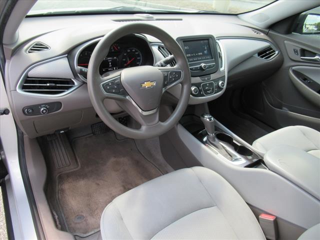 2017 Chevrolet Malibu LS