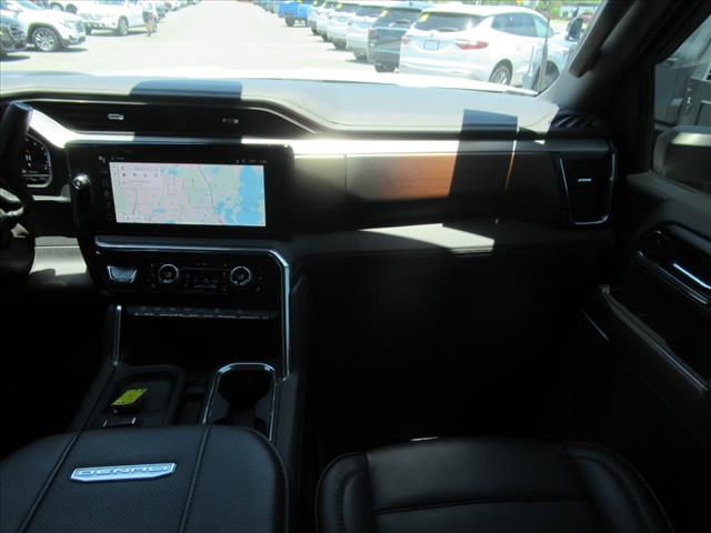 2024 GMC Sierra 3500HD Denali