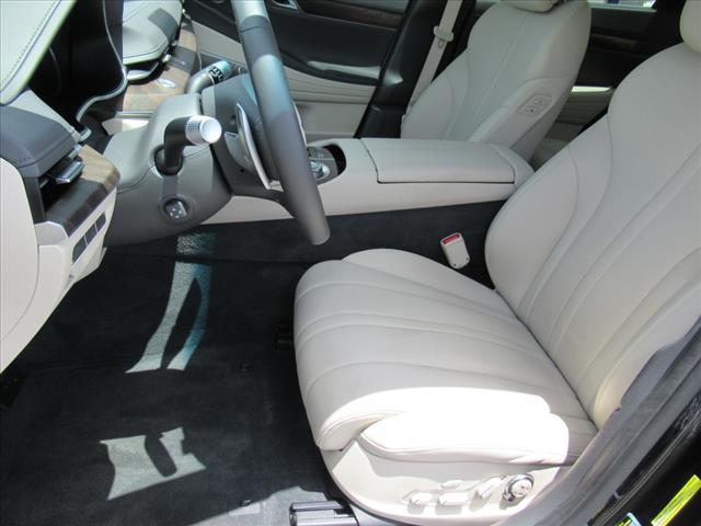 2022 Genesis G80 2.5T