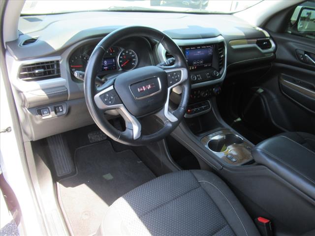 2020 GMC Acadia SLE