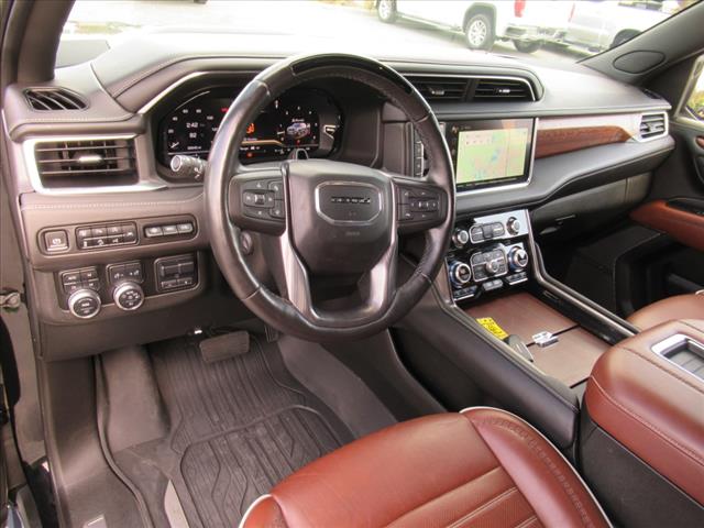 2023 GMC Yukon XL Denali Ultimate
