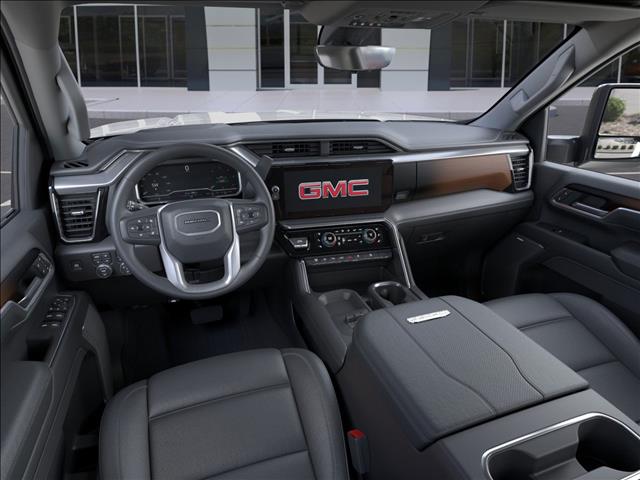 2025 GMC Sierra 2500HD Denali