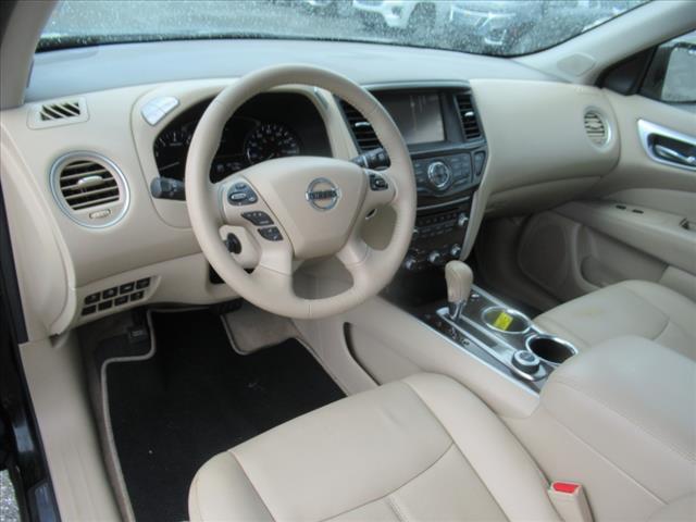 2014 Nissan Pathfinder Platinum