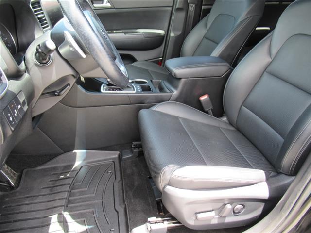 2022 Kia Sportage Nightfall