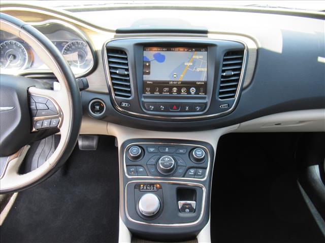 2015 Chrysler 200 C
