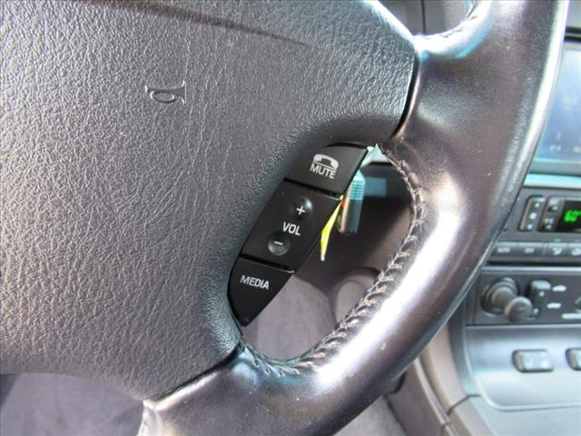 2005 Ford Thunderbird Deluxe