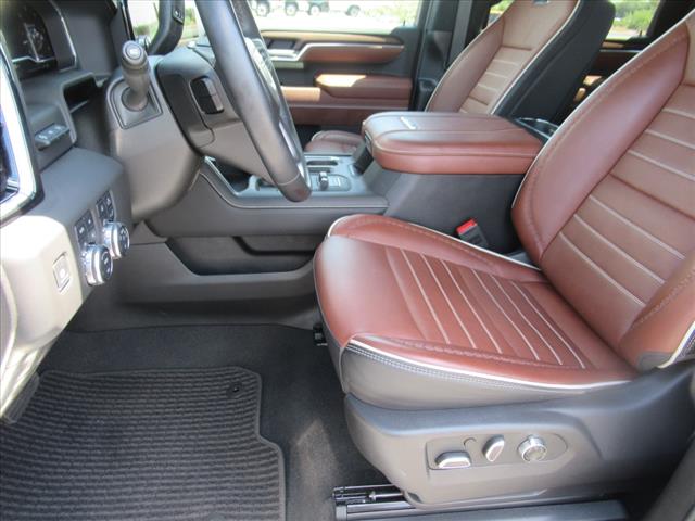 2025 GMC Sierra 2500HD Denali Ultimate