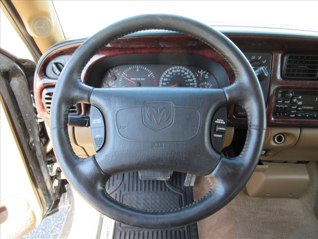 1999 Dodge Ram 2500 Laramie SLT