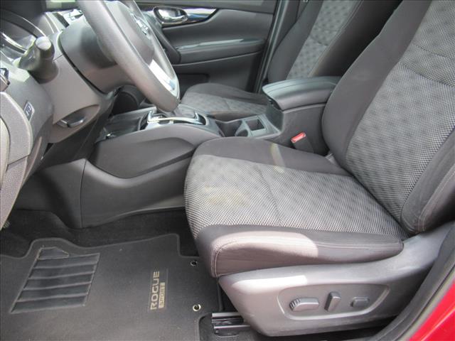 2018 Nissan Rogue Sport SV