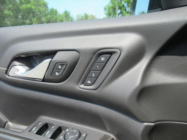 2022 GMC Acadia SLT