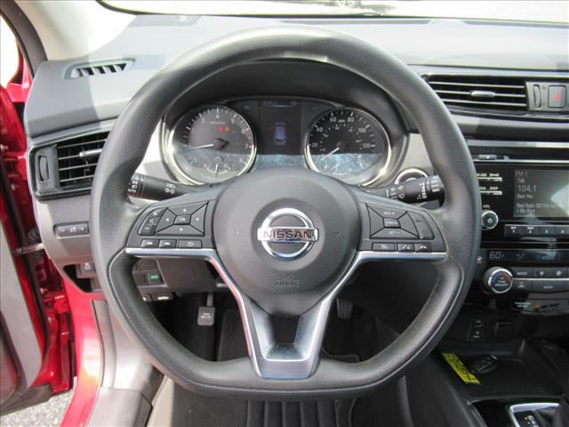2018 Nissan Rogue Sport SV