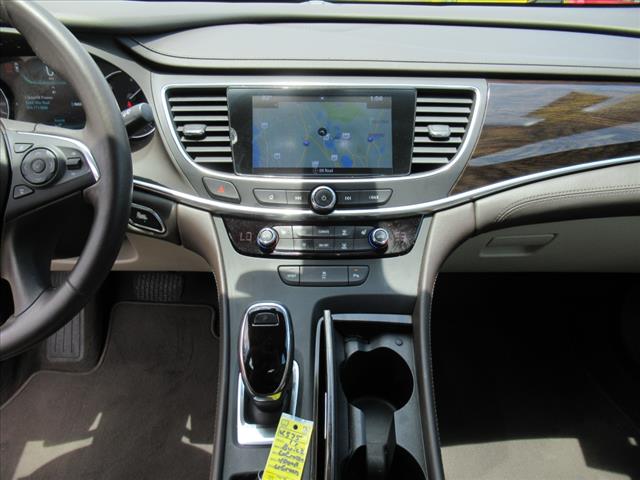 2017 Buick LaCrosse Essence