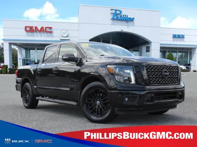 2019 Nissan Titan SV