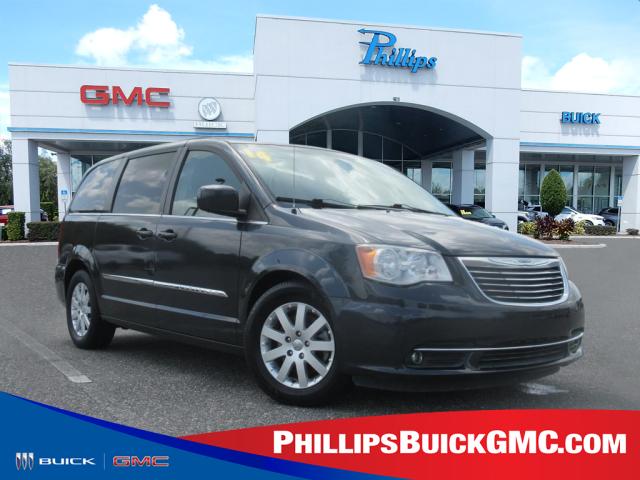 2014 Chrysler Town and Country Touring
