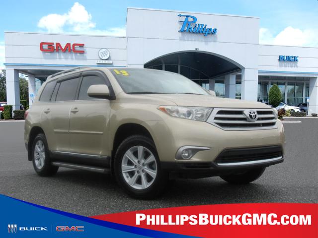 2013 Toyota Highlander SE
