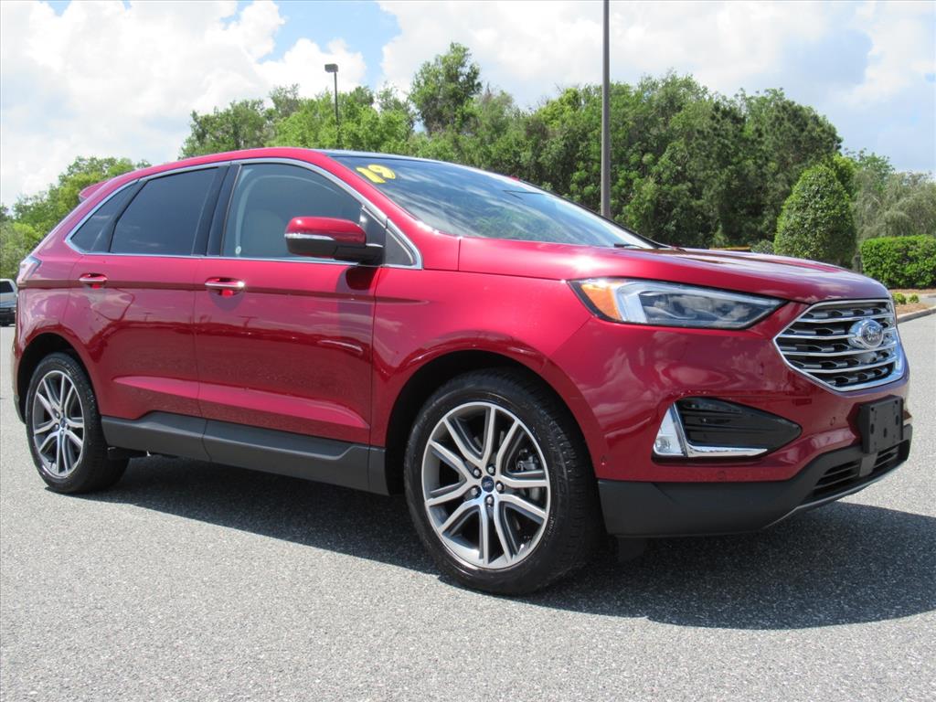 Ruby Red Metallic Tinted Clearcoat 2019 Ford Edge Titanium AWD SUV / Crossover All-Wheel Drive 8-Speed Automatic