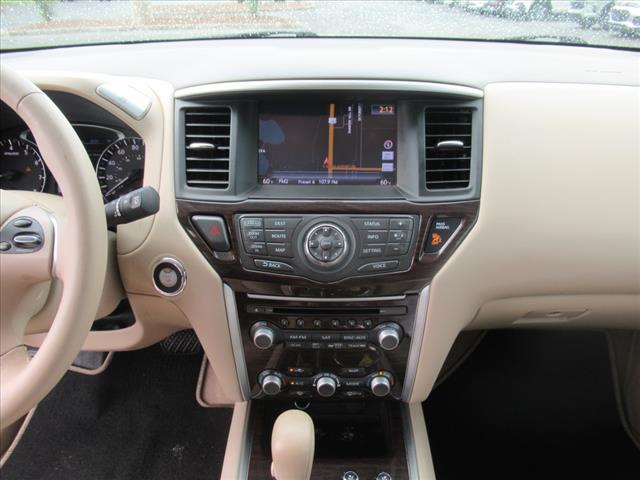2014 Nissan Pathfinder Platinum