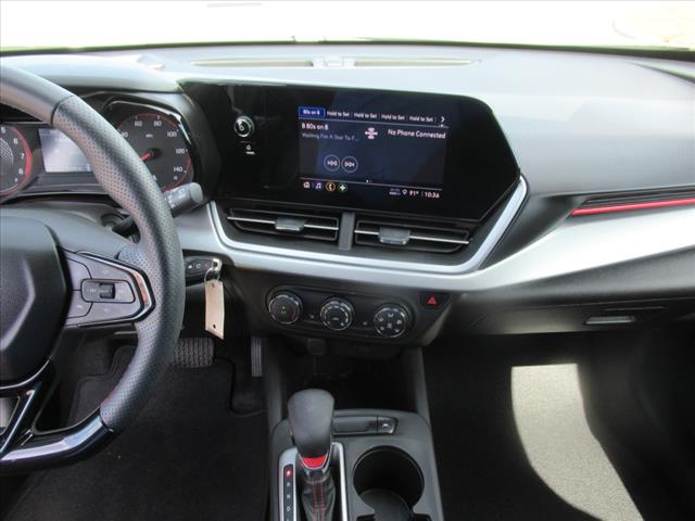 2024 Chevrolet Trax RS