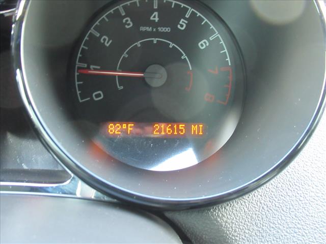 2009 Saturn SKY Base