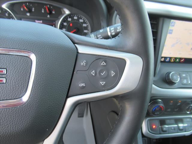 2022 GMC Acadia SLT