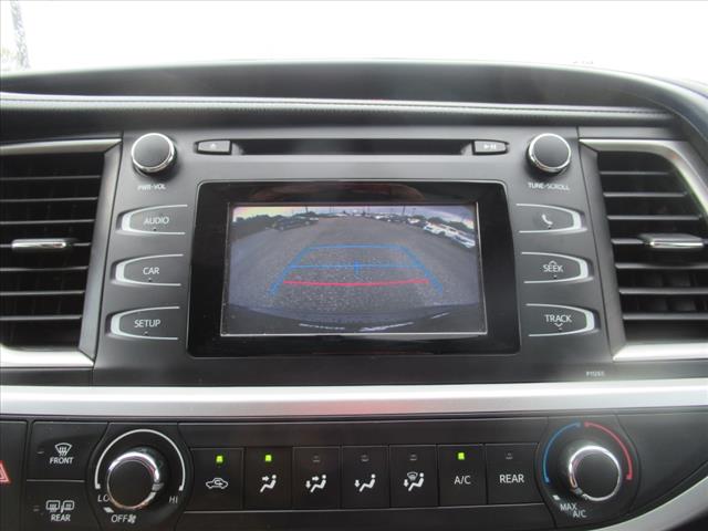 2016 Toyota Highlander LE