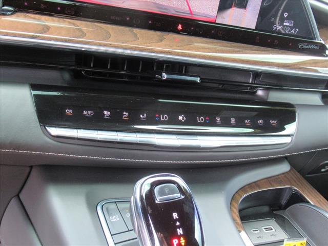 2023 Cadillac Escalade Sport Platinum