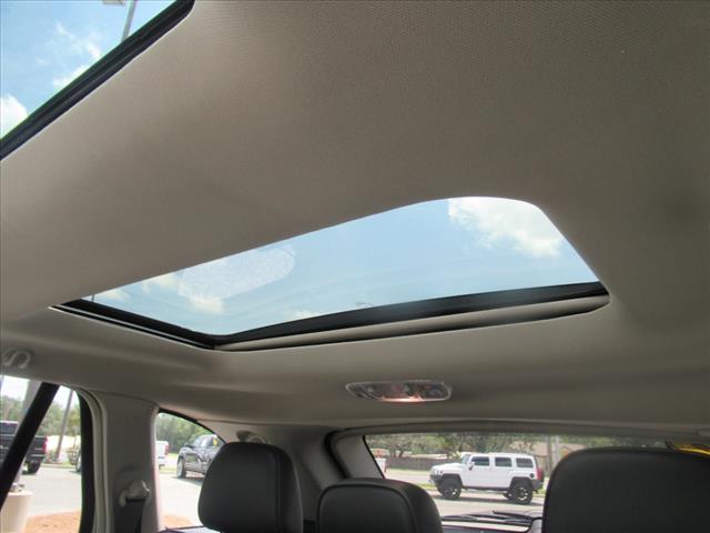 2013 Lincoln MKX Base