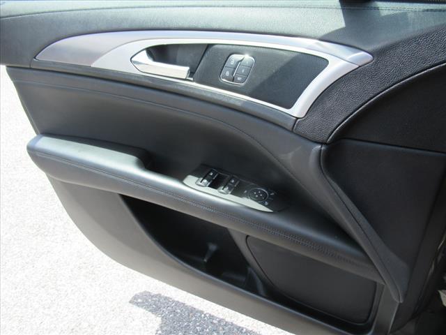 2020 Lincoln MKZ Standard