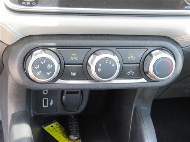 2020 Nissan Versa SV