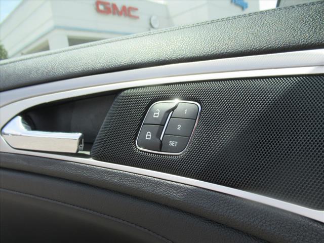 2020 Lincoln MKZ Standard