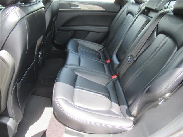 2020 Lincoln MKZ Standard