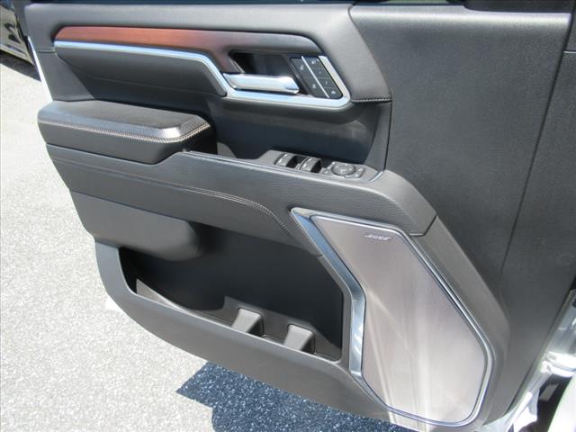 2024 GMC Sierra 3500HD Denali