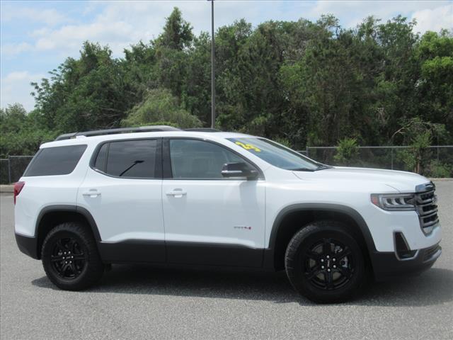 2023 GMC Acadia AT4