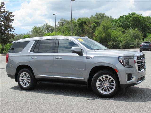 2023 GMC Yukon SLT