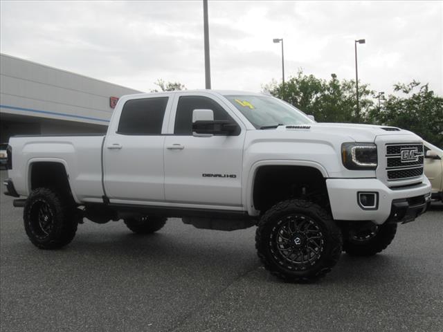 2019 GMC Sierra 2500HD Denali