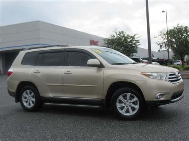 2013 Toyota Highlander SE