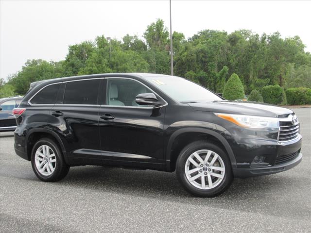 2016 Toyota Highlander LE