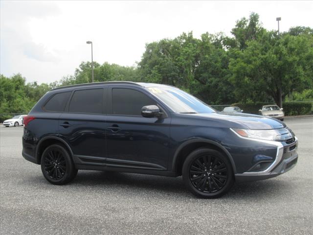 2020 Mitsubishi Outlander Special Edition