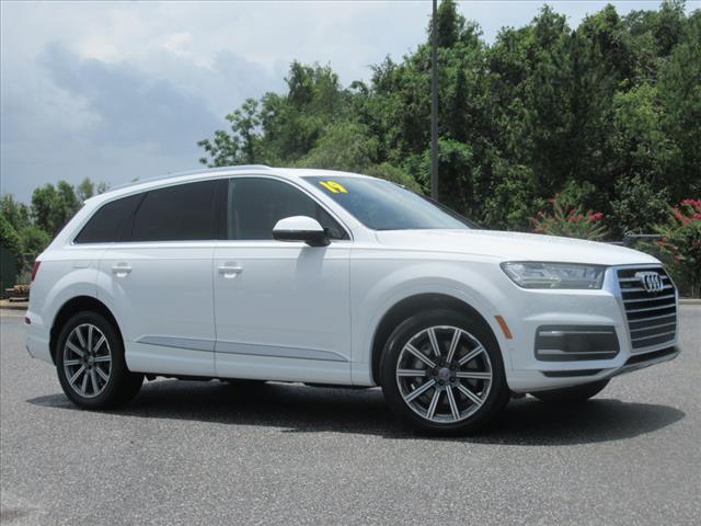 2019 Audi Q7 quattro Prestige 55 TFSI